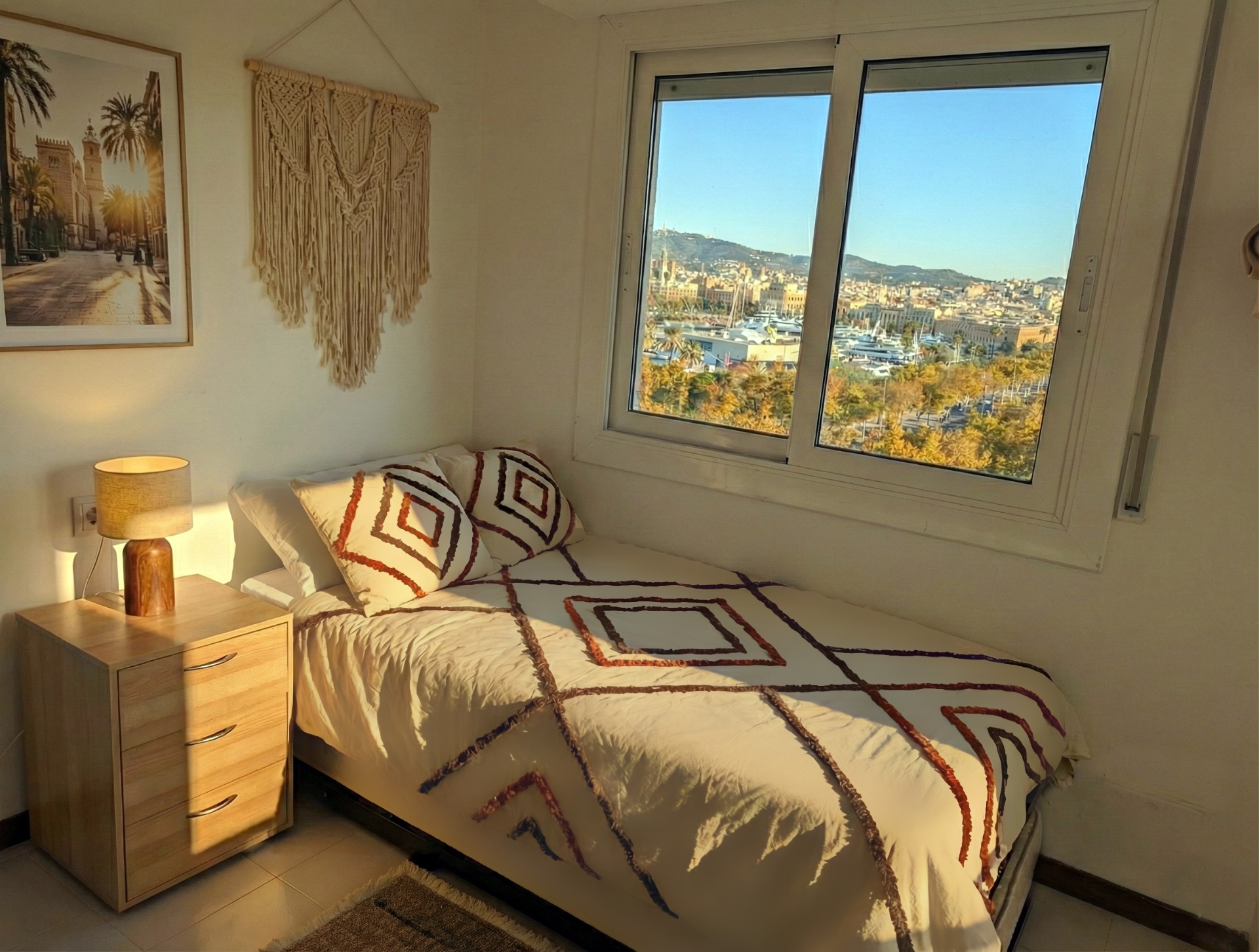 Exclusive Sea-View Condo 5